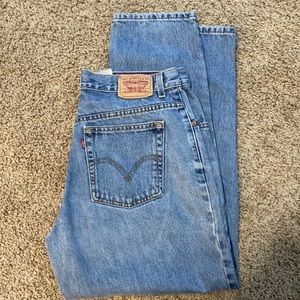 Levi’s 550 relaxed tapered